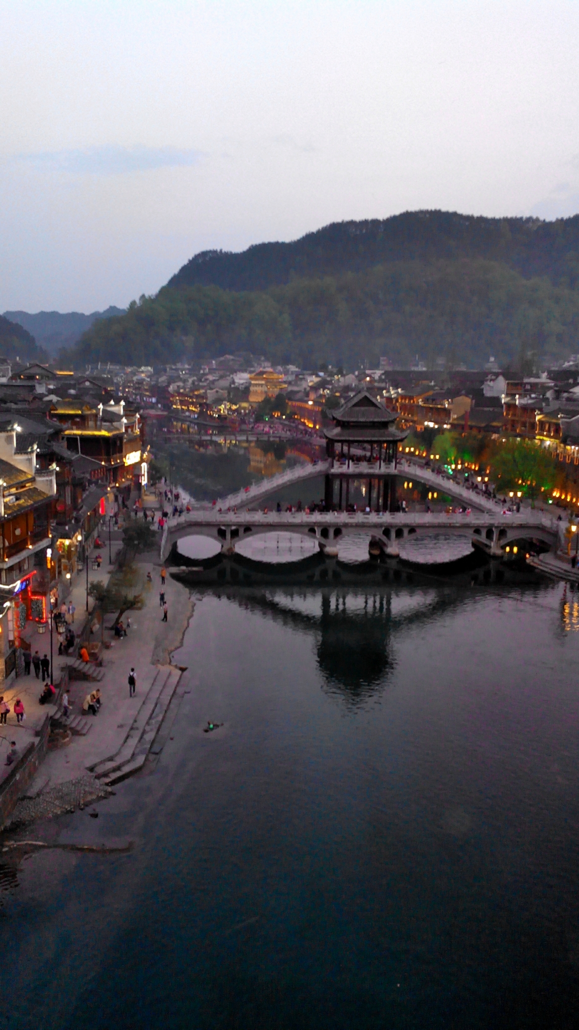 探索湖南味蕾之旅，轻松学做湖南特色美食